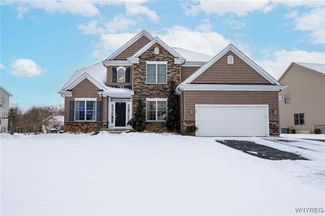 33 South Rockingham, Amherst, NY 14228