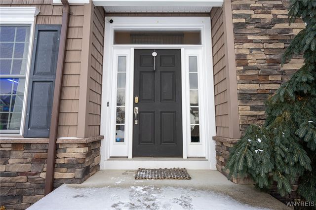 33 South Rockingham, Amherst, NY 14228