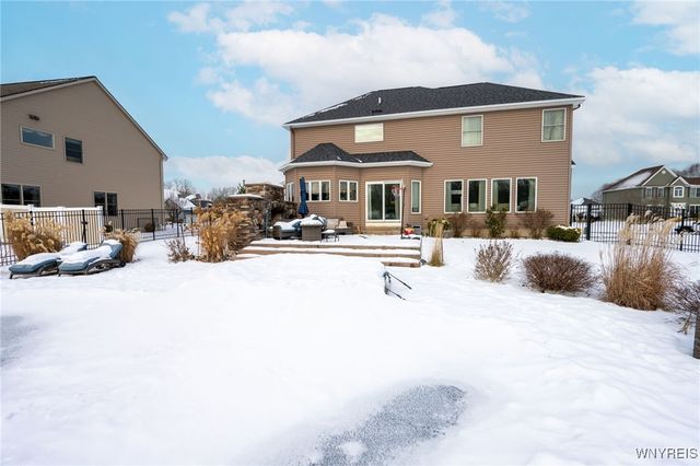 33 South Rockingham, Amherst, NY 14228