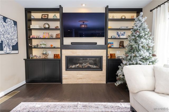 33 South Rockingham, Amherst, NY 14228