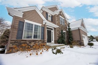 33 South Rockingham, Amherst, NY 14228