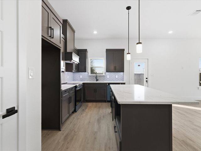 116 Kirk Lane, West Tawakoni, TX 75474