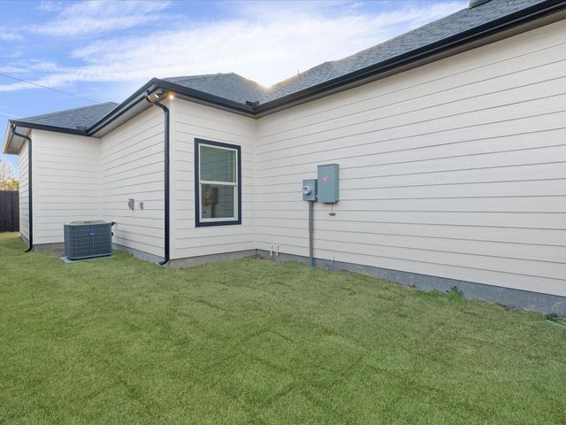 116 Kirk Lane, West Tawakoni, TX 75474