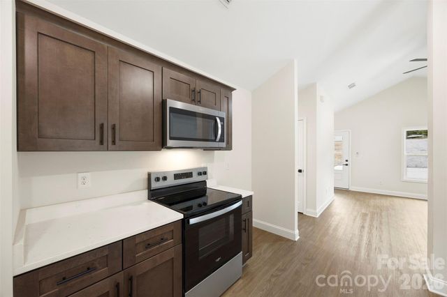 202 Knollwood Circle, Albemarle, NC 28001