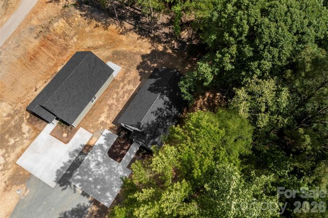 202 Knollwood Circle, Albemarle, NC 28001
