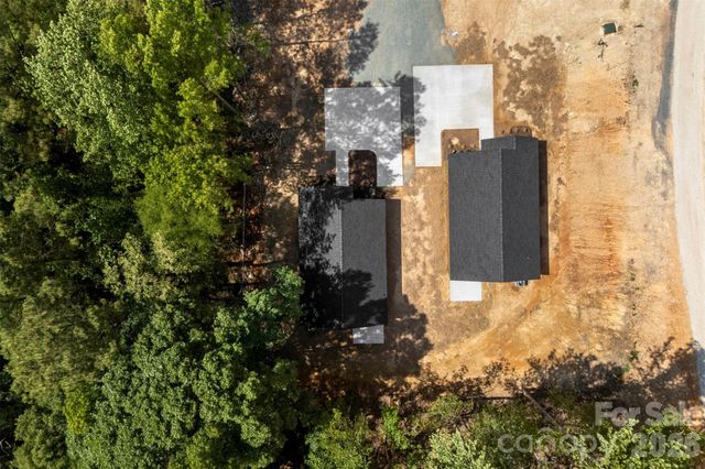 202 Knollwood Circle, Albemarle, NC 28001