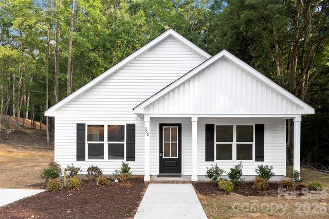 202 Knollwood Circle, Albemarle, NC 28001