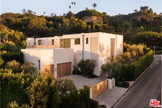 1307 N Doheny Drive, Los Angeles, CA 90069