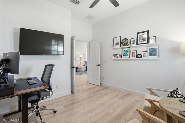 16129 Parque LN, Naples, FL 34110