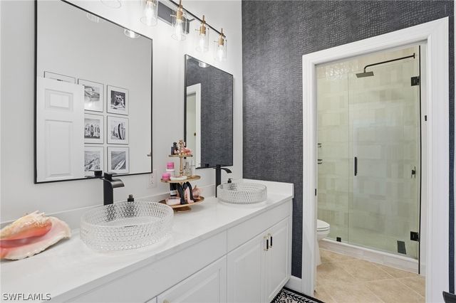 16129 Parque LN, Naples, FL 34110