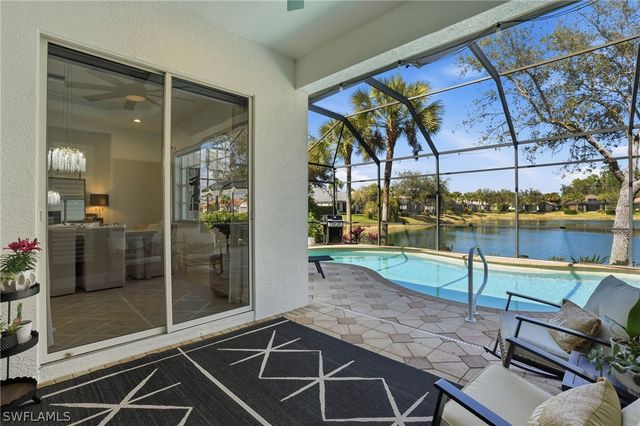 16129 Parque LN, Naples, FL 34110