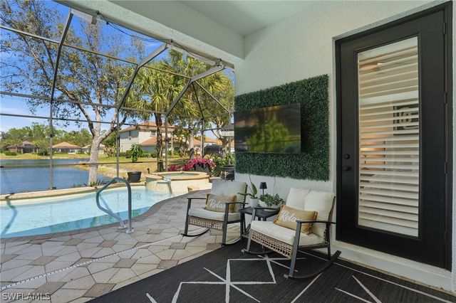 16129 Parque LN, Naples, FL 34110