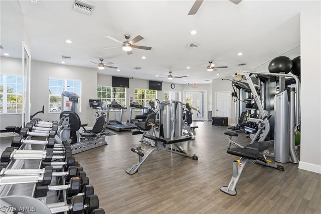 16129 Parque LN, Naples, FL 34110