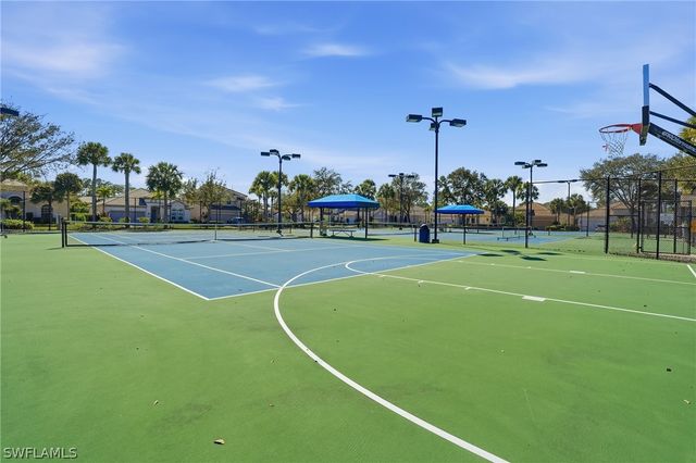 16129 Parque LN, Naples, FL 34110