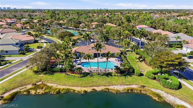 16129 Parque LN, Naples, FL 34110