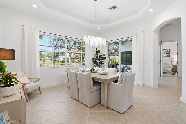 16129 Parque LN, Naples, FL 34110