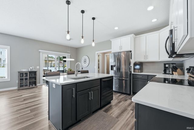 13733 Four Elms Trail, Fort Wayne, IN 46845