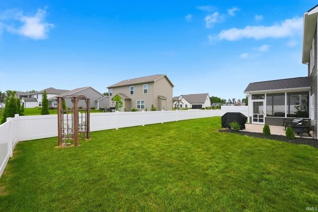 13733 Four Elms Trail, Fort Wayne, IN 46845
