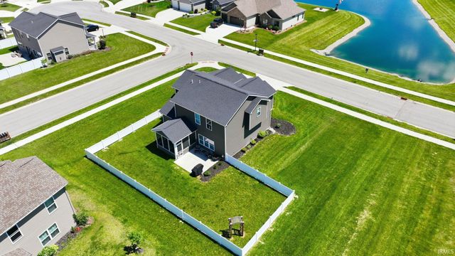 13733 Four Elms Trail, Fort Wayne, IN 46845