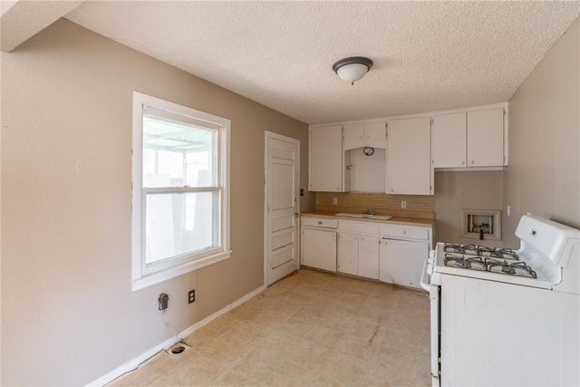 3305 SE 21st Street, Oklahoma City, OK 73115