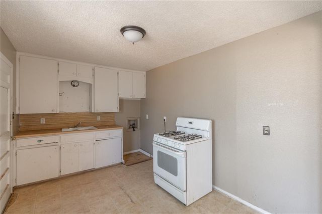 3305 SE 21st Street, Oklahoma City, OK 73115