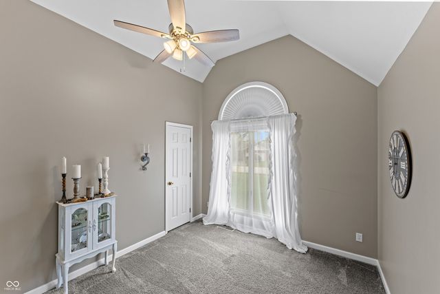 3371 Briar Ridge Way, Columbus, IN 47203