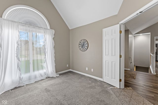 3371 Briar Ridge Way, Columbus, IN 47203