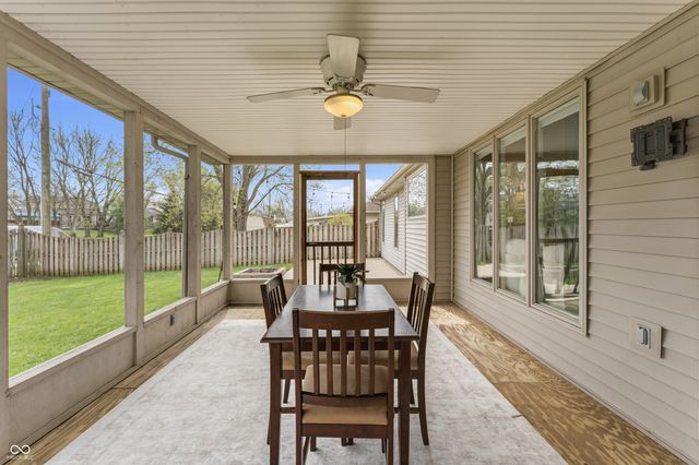 3371 Briar Ridge Way, Columbus, IN 47203