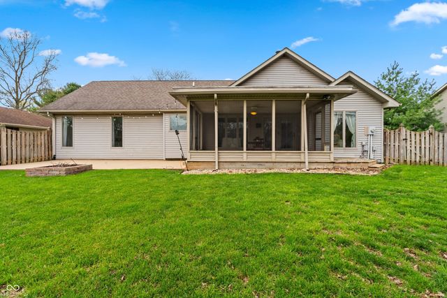 3371 Briar Ridge Way, Columbus, IN 47203