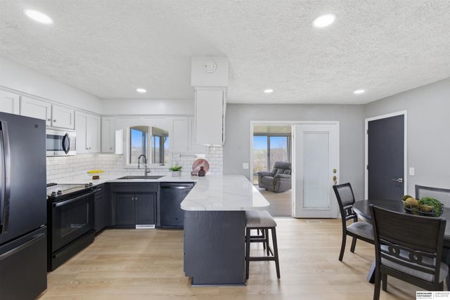 2914 Ashland Road, Plattsmouth, NE 68048