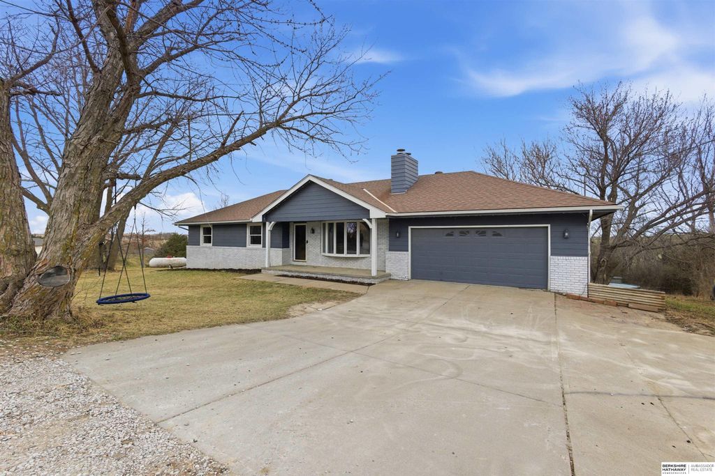 2914 Ashland Road, Plattsmouth, NE 68048