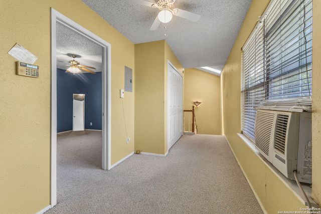 1605 W Winnipeg Ave, San Antonio, TX 78225