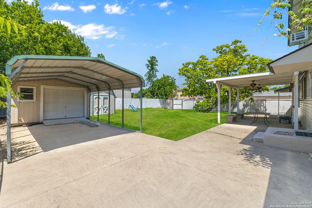 1605 W Winnipeg Ave, San Antonio, TX 78225