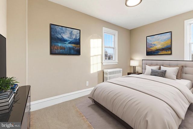 517 GREENWICH AVE, Paulsboro, NJ 08066