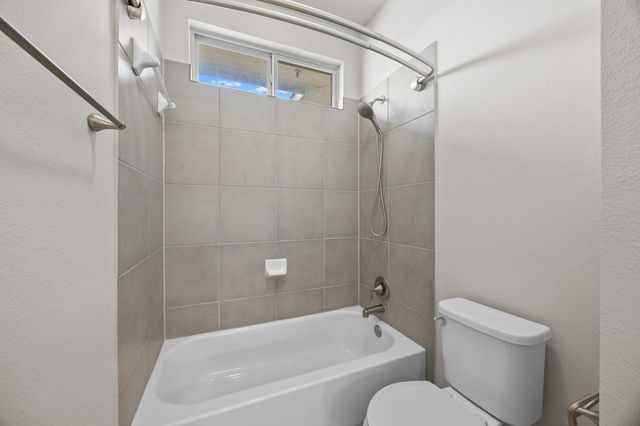 1004 Sue Ann Rose DR, Austin, TX 78717