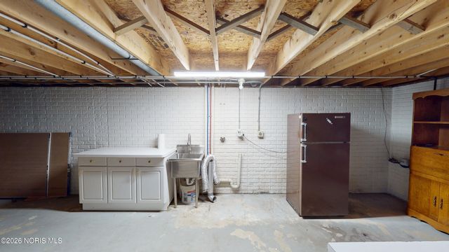 28845 Starlight Road, Perrysburg, OH 43551