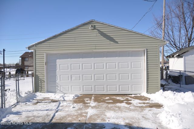 28845 Starlight Road, Perrysburg, OH 43551