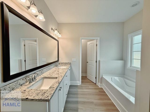 263 Lanier Road NE, Ludowici, GA 31316