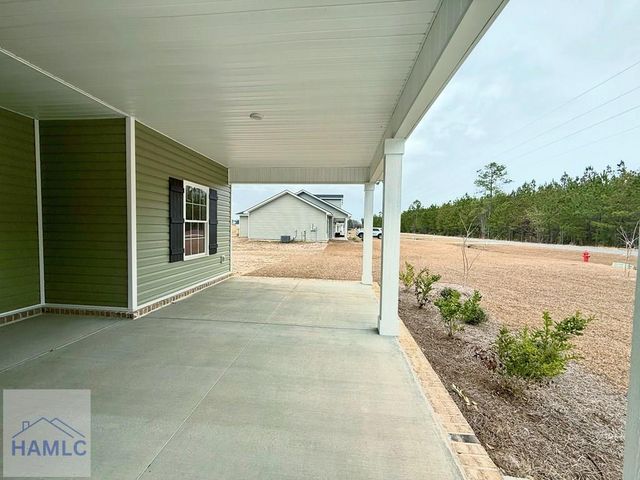 263 Lanier Road NE, Ludowici, GA 31316