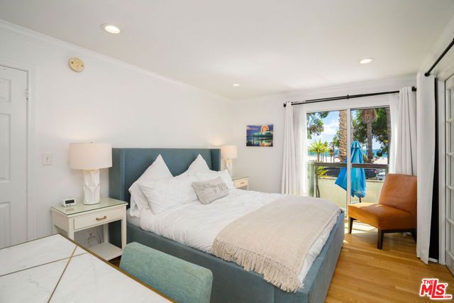2101 Ocean Avenue 1, Santa Monica, CA 90405