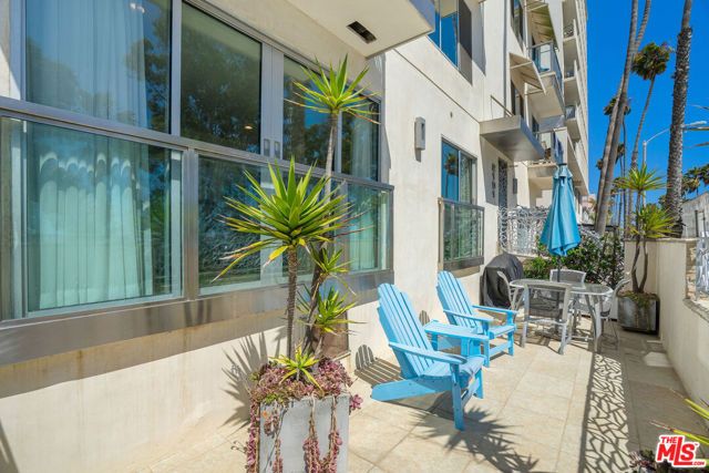 2101 Ocean Avenue 1, Santa Monica, CA 90405