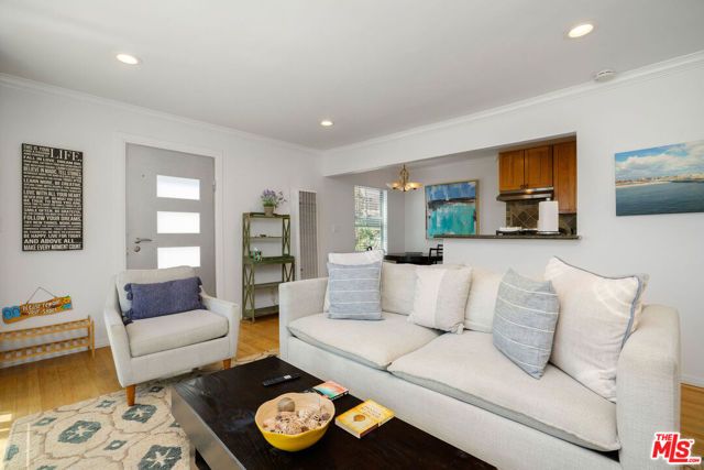 2101 Ocean Avenue 1, Santa Monica, CA 90405