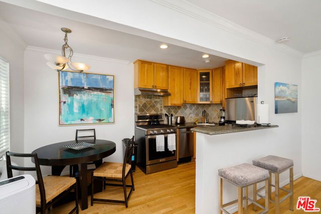 2101 Ocean Avenue 1, Santa Monica, CA 90405