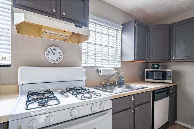 3019 Prospect Street 4, Houston, TX 77004
