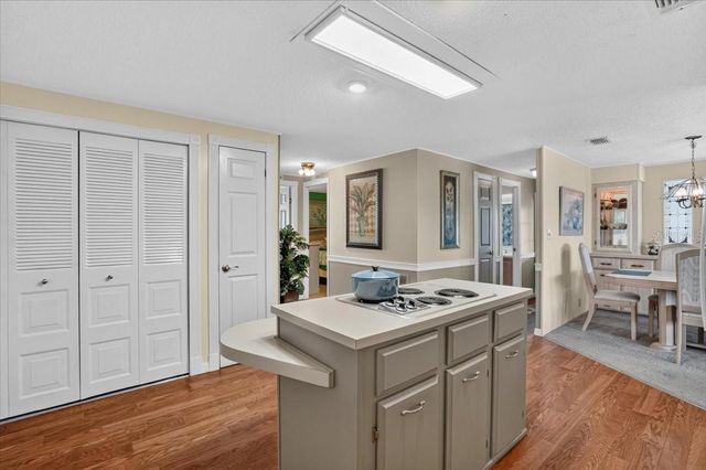 8534 IMPERIAL CIRCLE, Palmetto, FL 34221