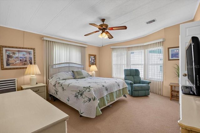 8534 IMPERIAL CIRCLE, Palmetto, FL 34221