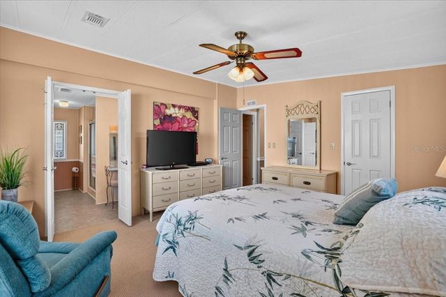 8534 IMPERIAL CIRCLE, Palmetto, FL 34221