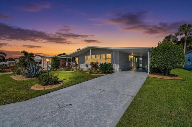 8534 IMPERIAL CIRCLE, Palmetto, FL 34221