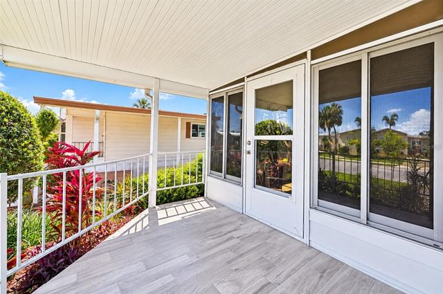 8534 IMPERIAL CIRCLE, Palmetto, FL 34221