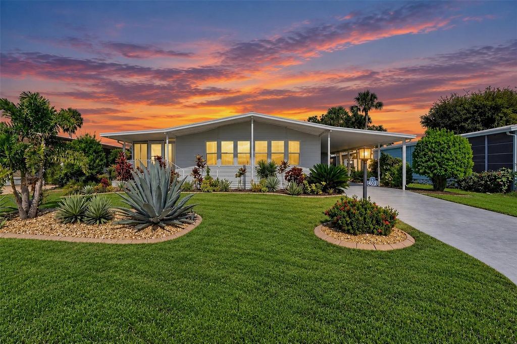 8534 IMPERIAL CIRCLE, Palmetto, FL 34221